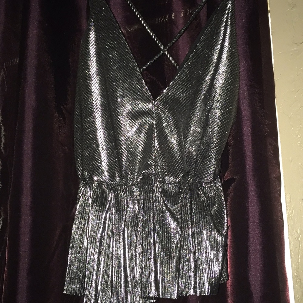 Metallic crop shirt